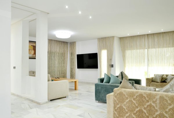 Unveiling the top 5 business development trends shaping the uk in 2024